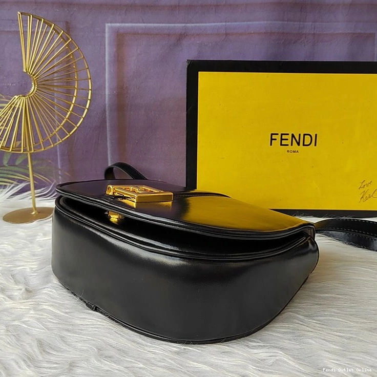 Affordable In Leather C'mon Fendi Calf Black Medium Bag 0724